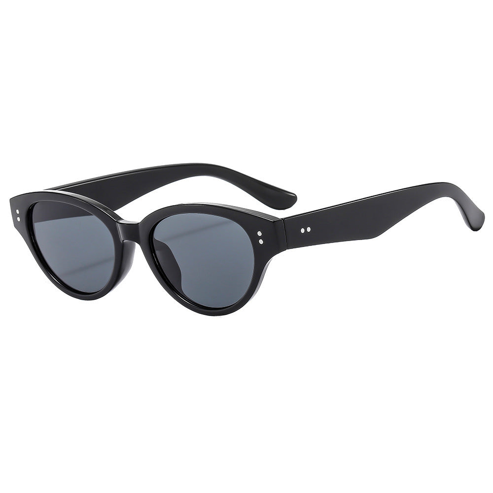 Retro-Inspired Luxurious Cat-Eye Sunglasses Bowlift