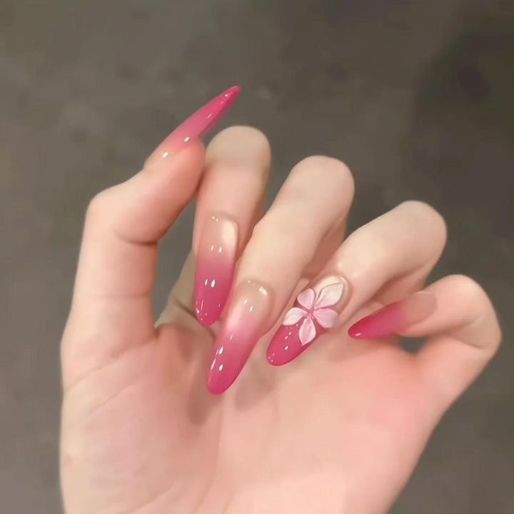 Creative Cat-Themed Press-On Nail Art Bowlift
