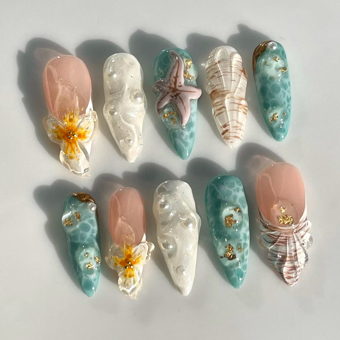 Thematic Ocean-Inspired Press-On Nail Extensions Bowlift