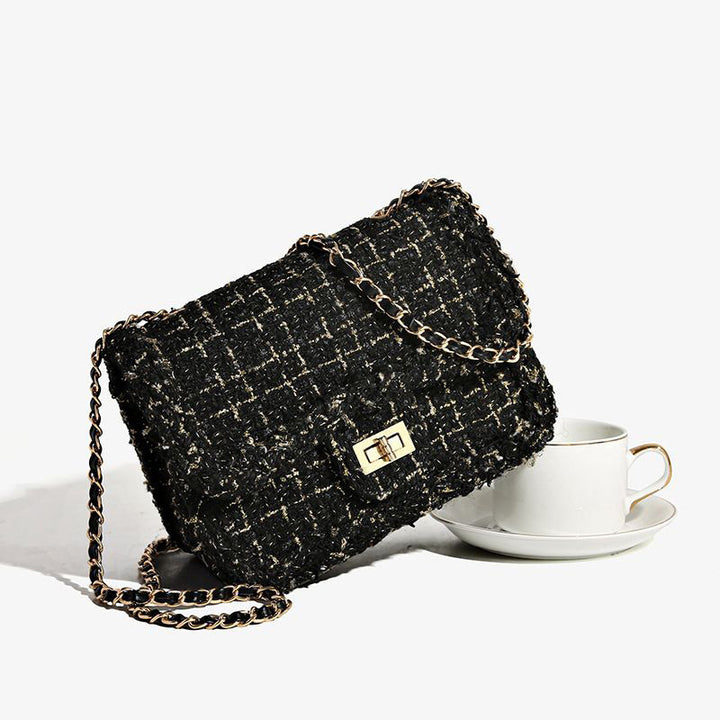Elegant Tweed Shoulder Bag Bowlift