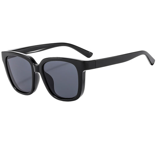 Women's sunglasses in a modern, square design with polarized lenses Bowlift