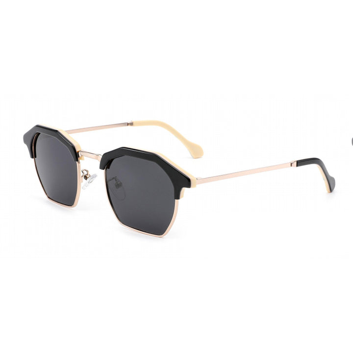 Women’s sunglasses in a modern, multifaceted style Bowlift