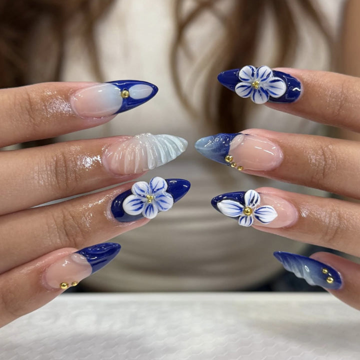 Artful nail art with floral accents Bowlift