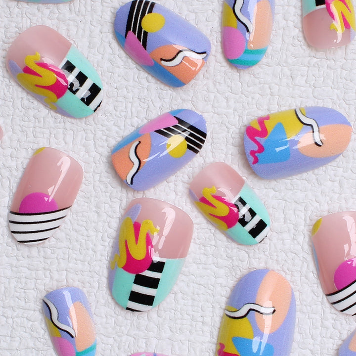Artistic Patterned Press-On Nails Bowlift