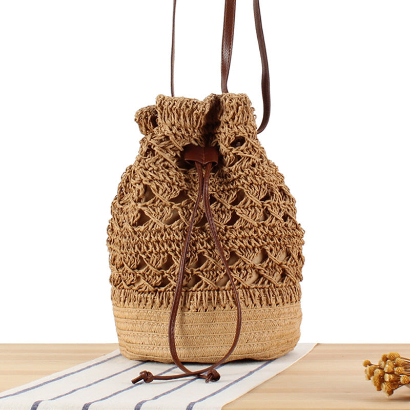 Designer Backpack Made of Natural Weave with Leather Accents Bowlift