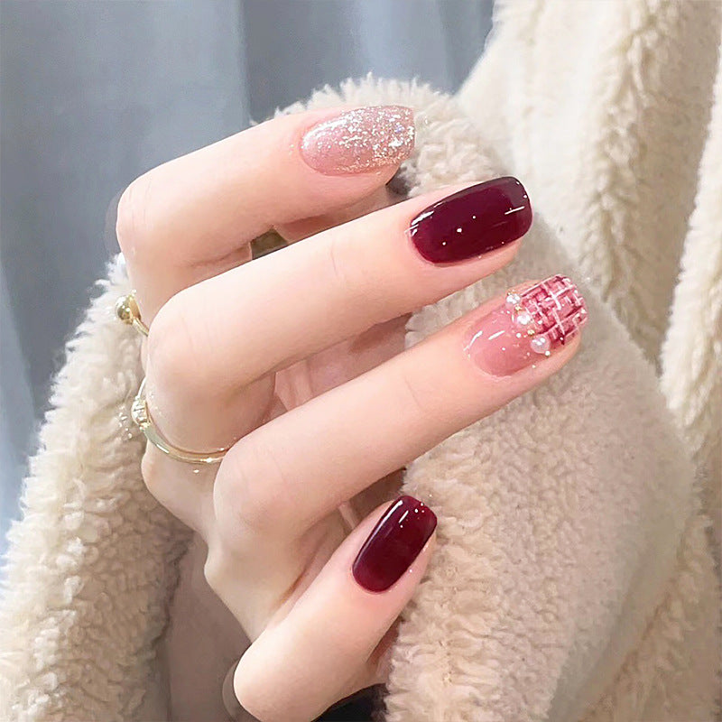 Glamorous Nail Designs Bowlift