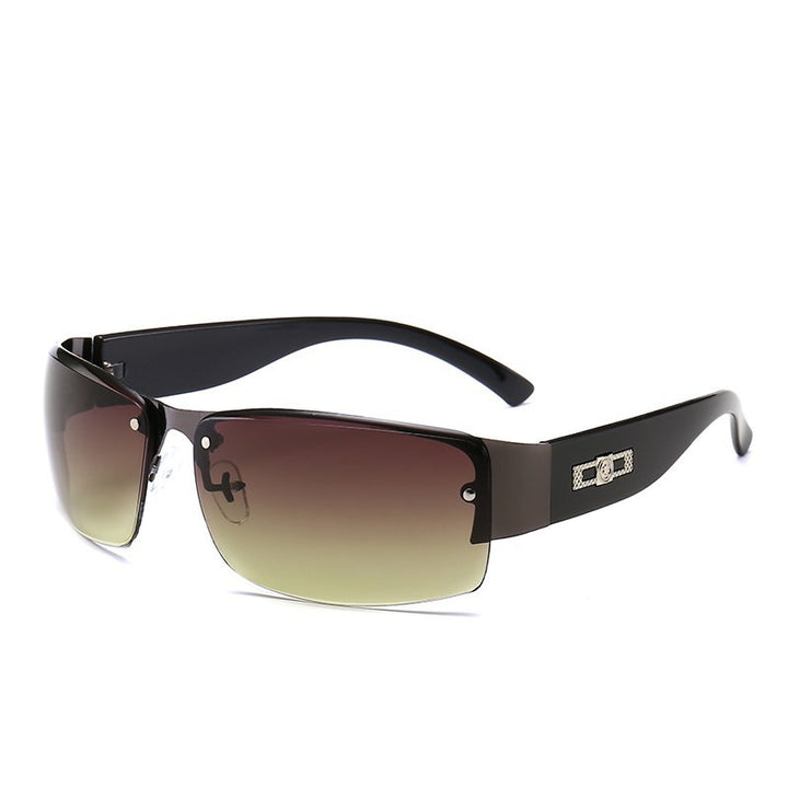 Ladies sporty sunglasses with wide frame and gradient lenses Bowlift