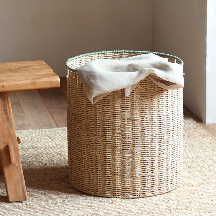 Rustic laundry basket with lid Bowlift