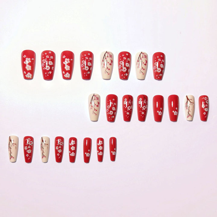 Elegant Floral Detail Nail Art Bowlift