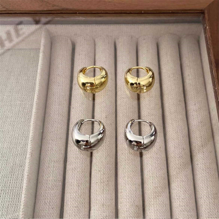 Fashionable Hoops Made of High-Quality Metal Bowlift