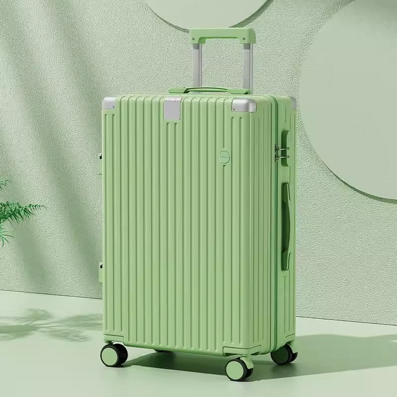 Lightweight Multi-Functional Spinner Luggage Bowlift