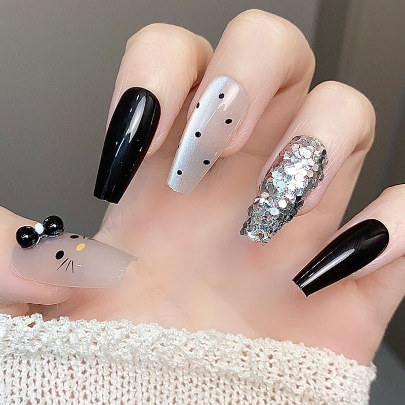Glamorous Press-On Nail Set with Decorative Gemstone Accents Bowlift