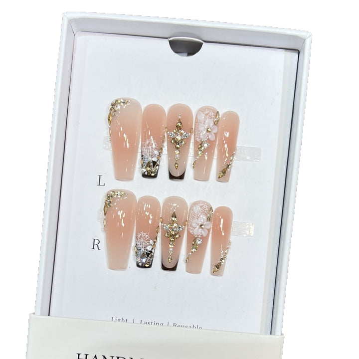 Artistic Reusable Press-On Nail Set with Floral and Gold Accents Bowlift
