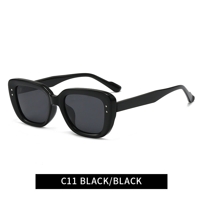 Ladies stylish and elegant sunglasses Bowlift
