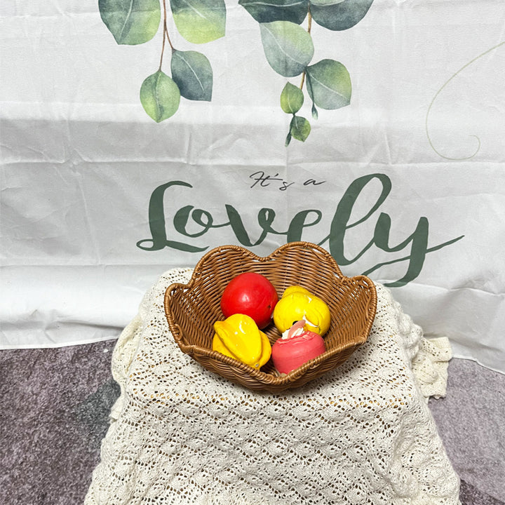 Women Decorative Fruit-and-Snack Basket Bowlift