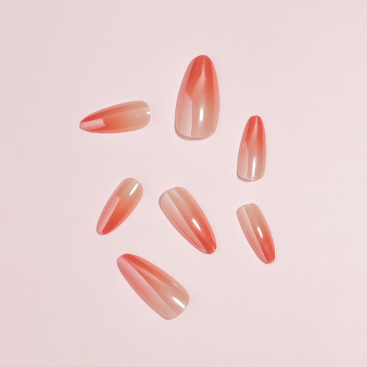 Ultra-Glossy Almond-Shaped Press-On Nail Collection Bowlift
