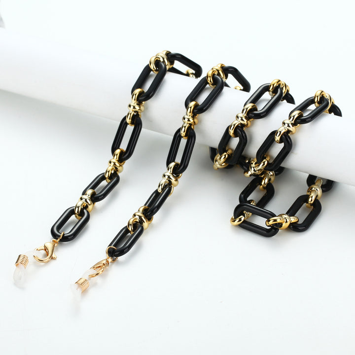 Fashionable sunglasses with chain pendant Bowlift