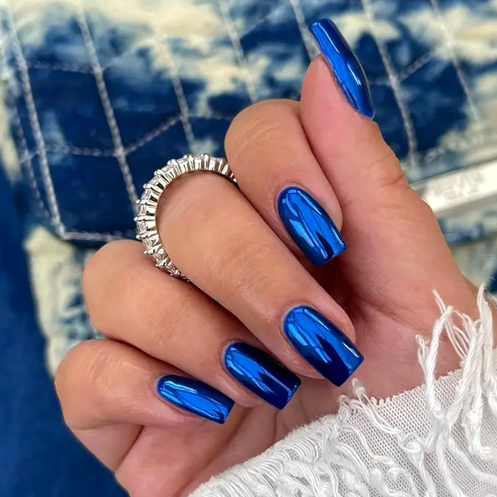 Luxury Metallic Nail Wraps Bowlift