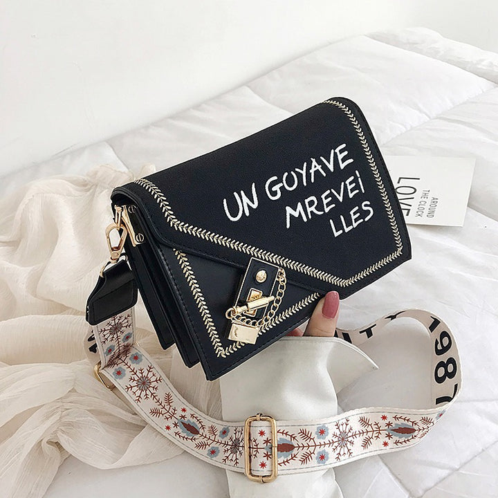 Fashionable Crossbody Bag Bowlift