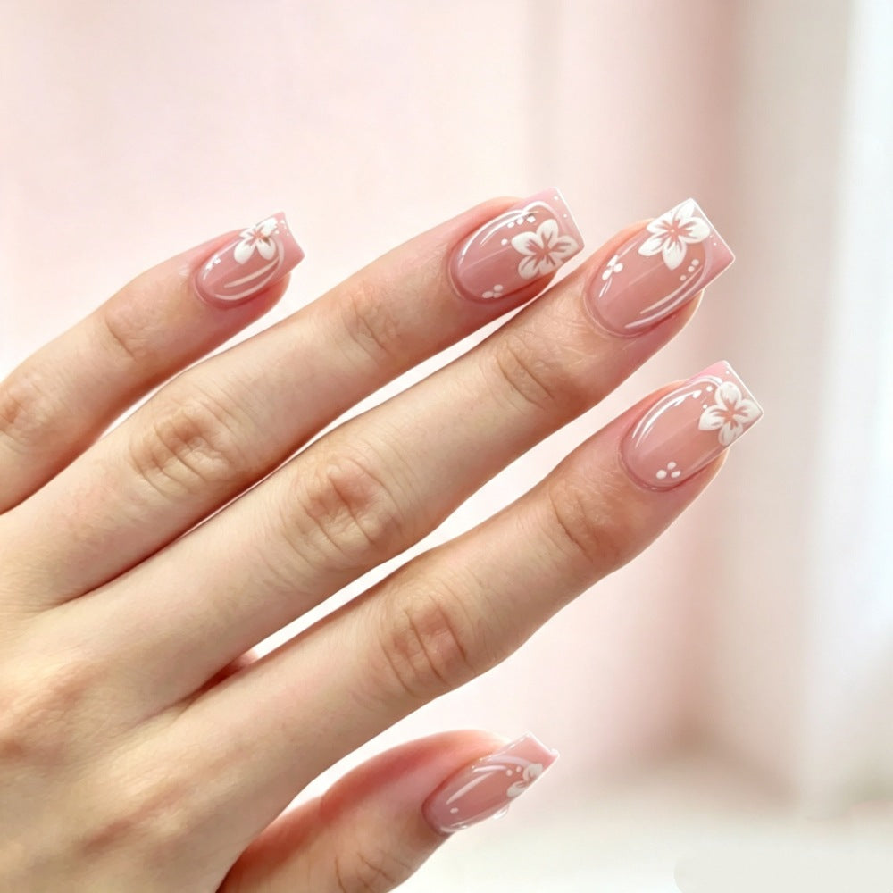 Artificial nails with delicate floral designs Bowlift