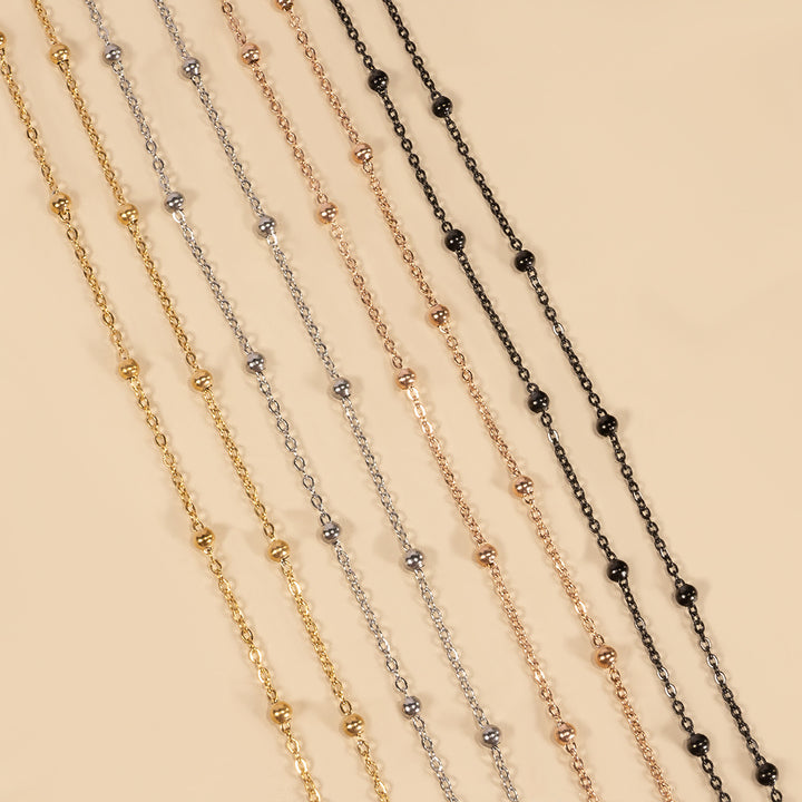 Fashionable Eyewear Chain Bowlift