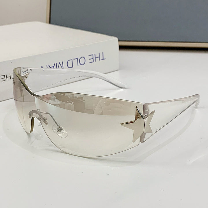 Women’s stylish sunglasses with artistic star accent Bowlift