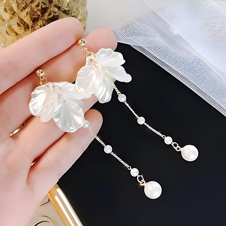 Floral Leaf Drop Earrings Bowlift