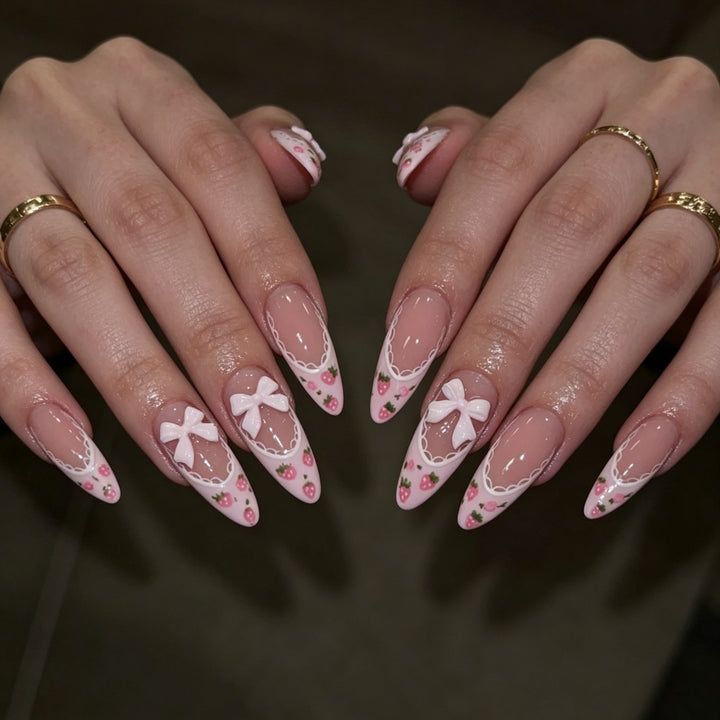 Artificial nails with romantic floral and ribbon motifs Bowlift