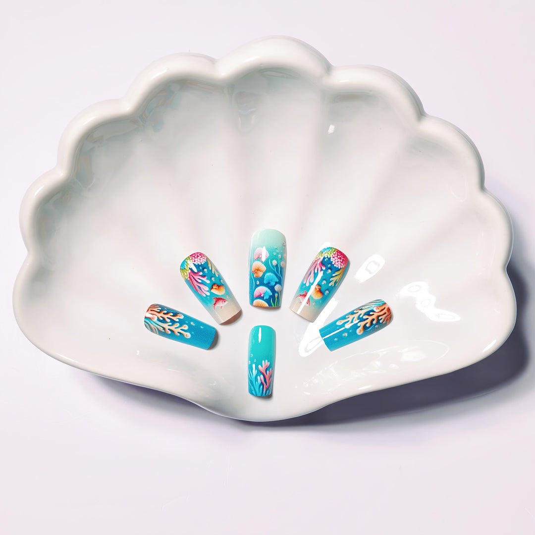 Artistic Nail Art Bowlift