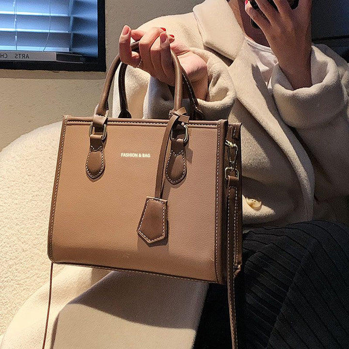 Structured Leather Carryall Bowlift