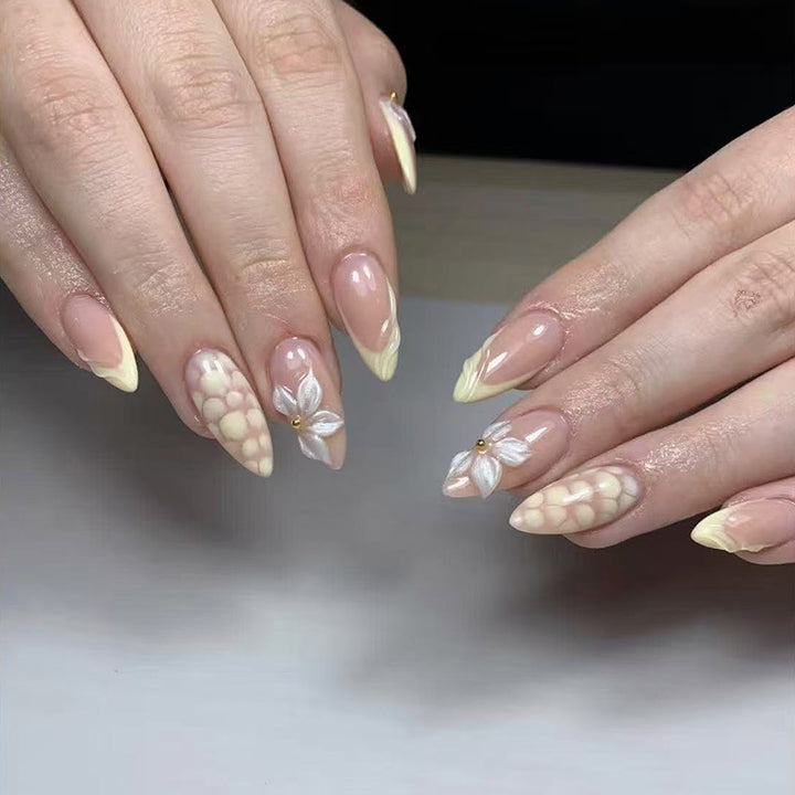 Artistic Flower-Inspired Nail Extensions Bowlift