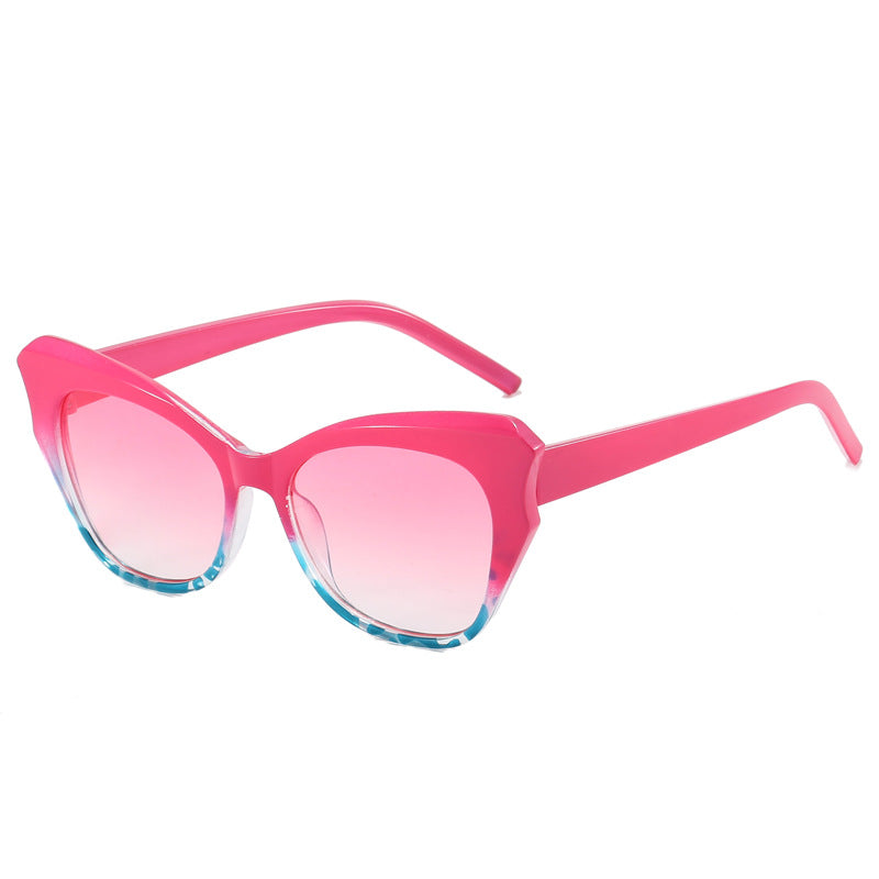 Women's Cat-Eye Sunglasses with Extravagant Mirror Design Bowlift