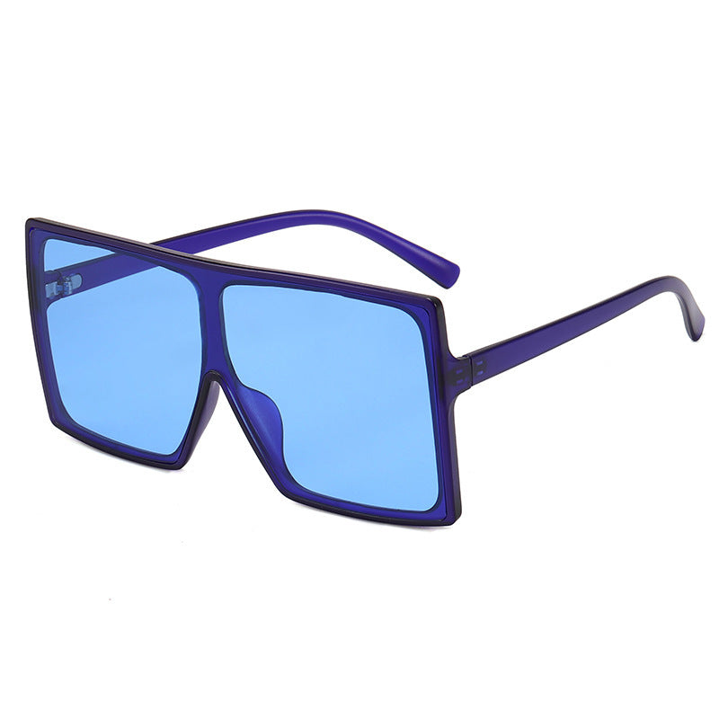 Women's Oversized Sunglasses in Fashionable Geometric Design Bowlift