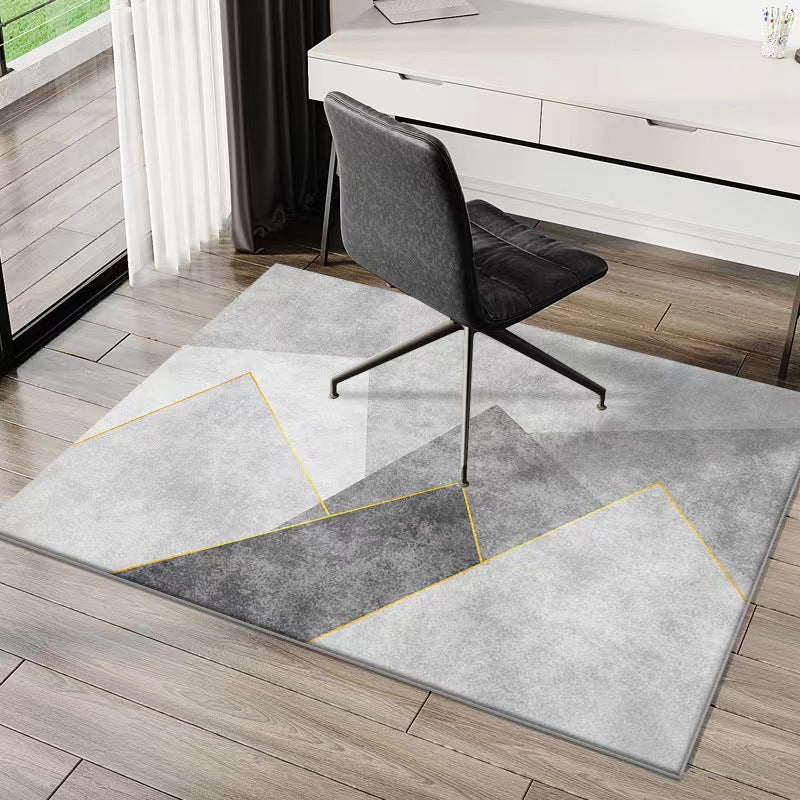 Geometric Pattern Area Rug