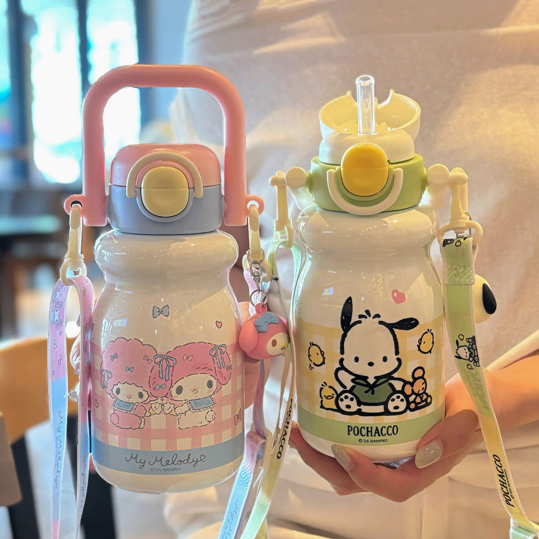 Women's water bottle with stylish Kuromi design Bowlift