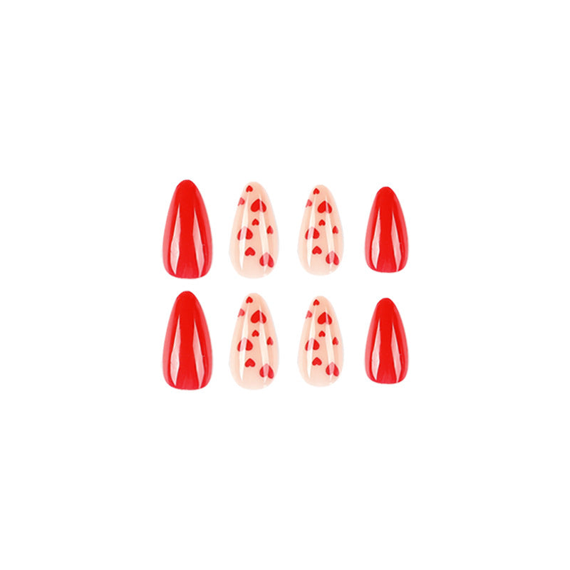 Artificial nails with heart design Bowlift