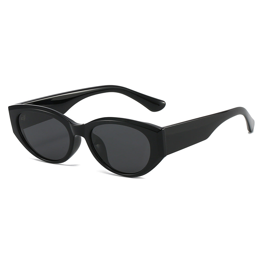 Women Cat-Eye Sunglasses in Fashion Style Bowlift