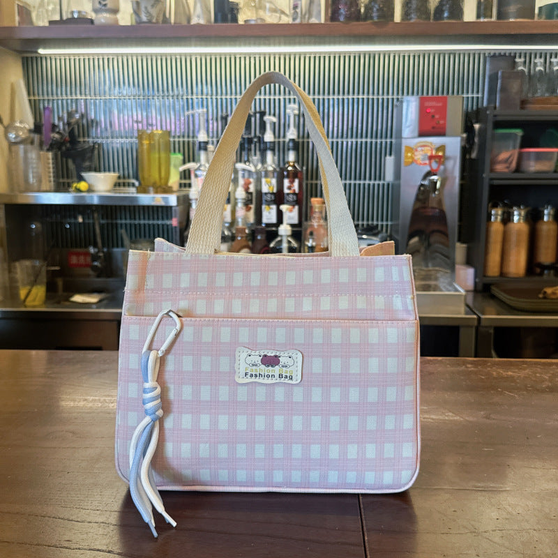 Trendy Everyday Handbag Bowlift