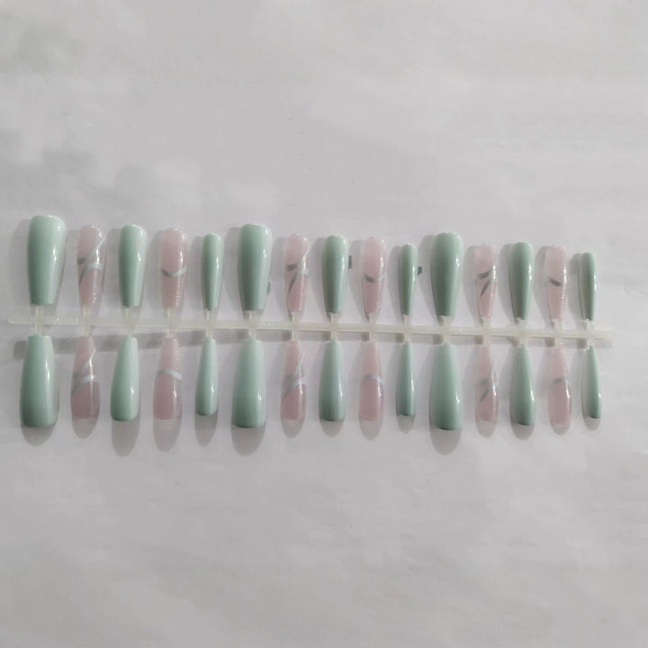 Long Stiletto Nail Art Bowlift
