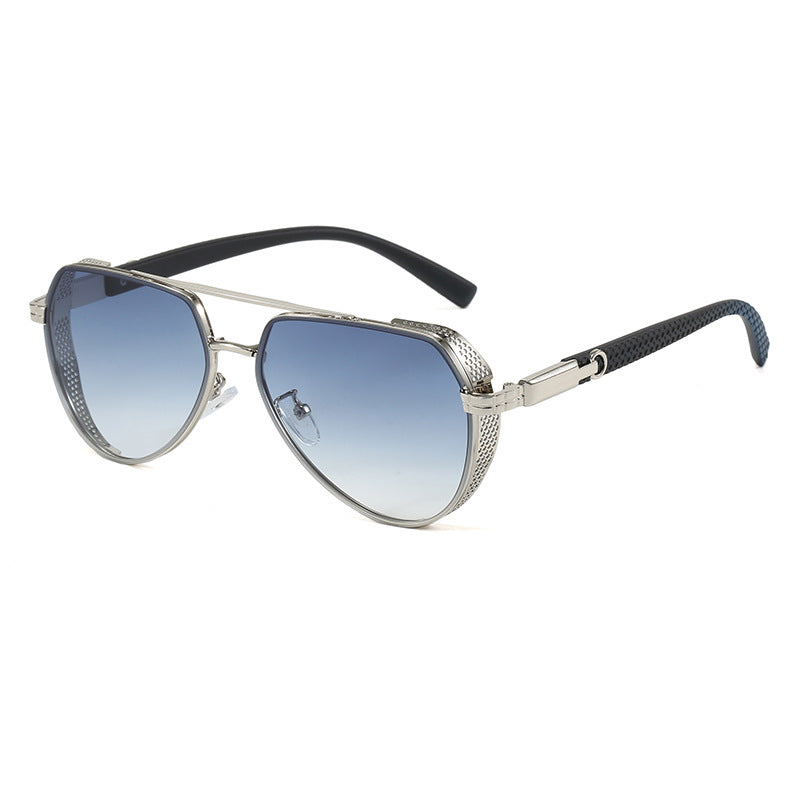 Women’s fashionable sunglasses with stylish accents Bowlift