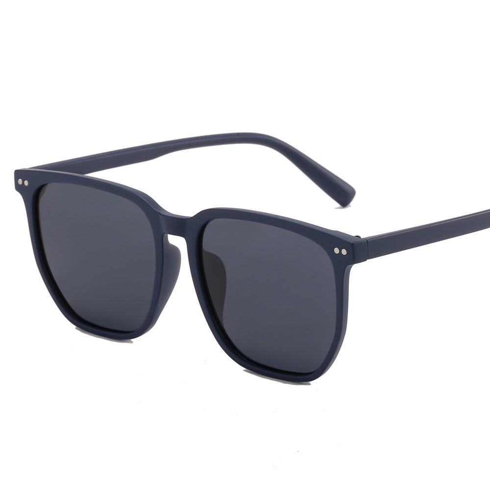 Women's fashionable sunglasses in clear design Bowlift