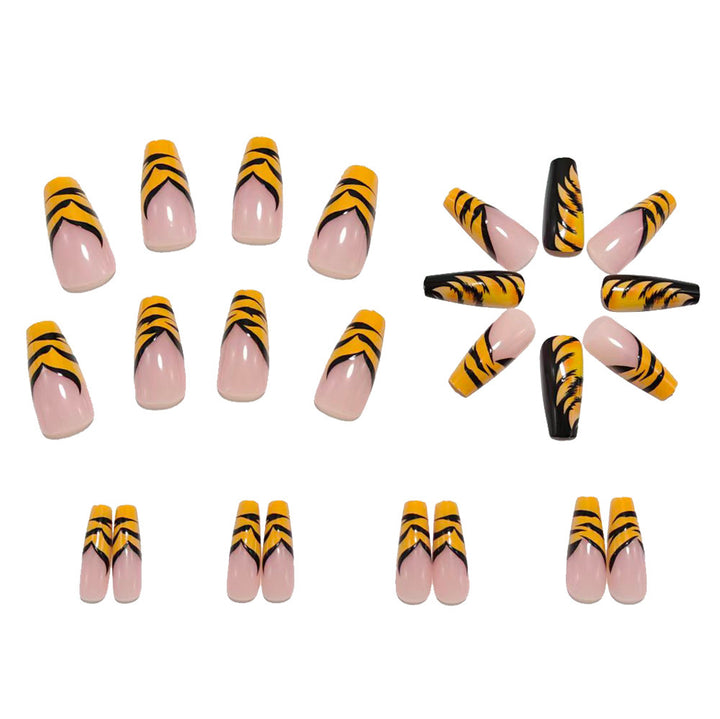 Creative Art Nails in Tiger Stripes Design Bowlift