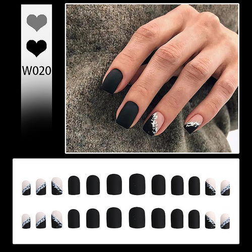 Elegant and fashionable artificial nails Bowlift