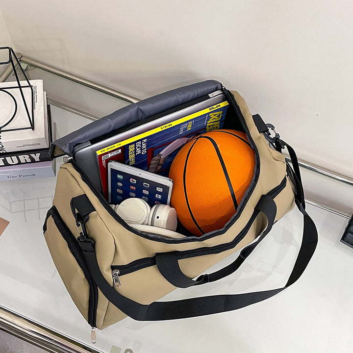Multifunctional Sport and Travel Bag with Innovative Compartment System Bowlift
