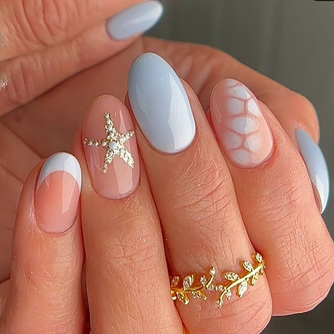 Artful and elegant nail art Bowlift