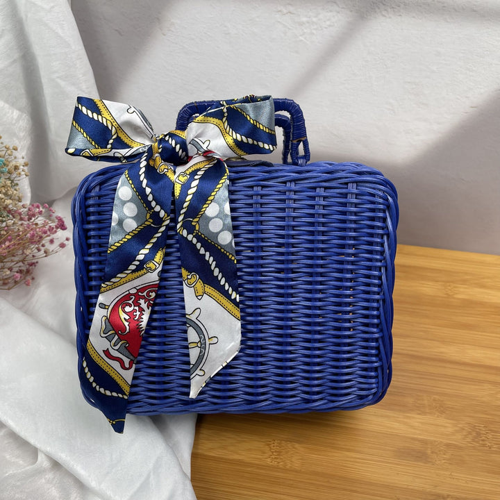 Women's braided handbag with decorative silk ribbon Bowlift