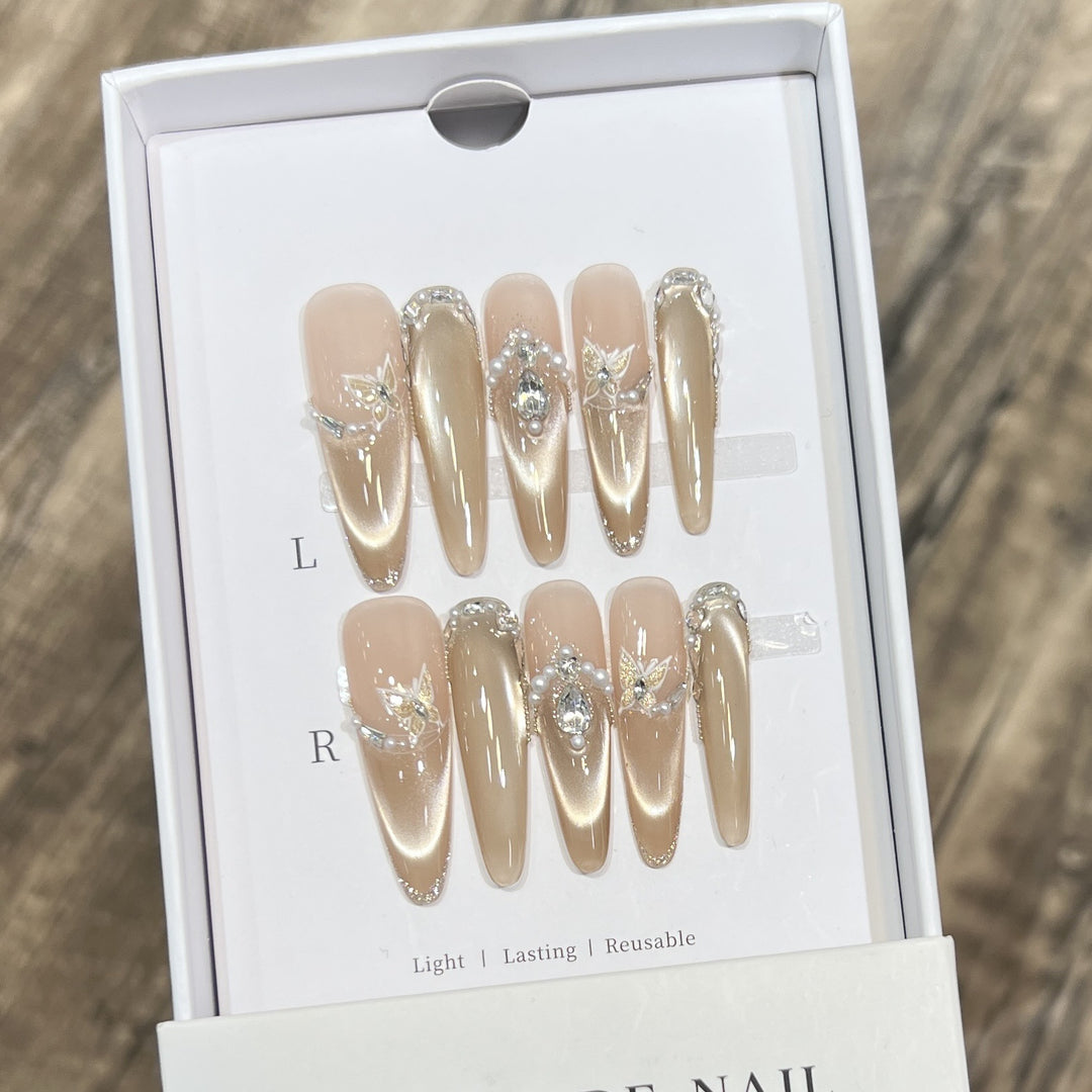 Artisan Press-On Nail Set Bowlift