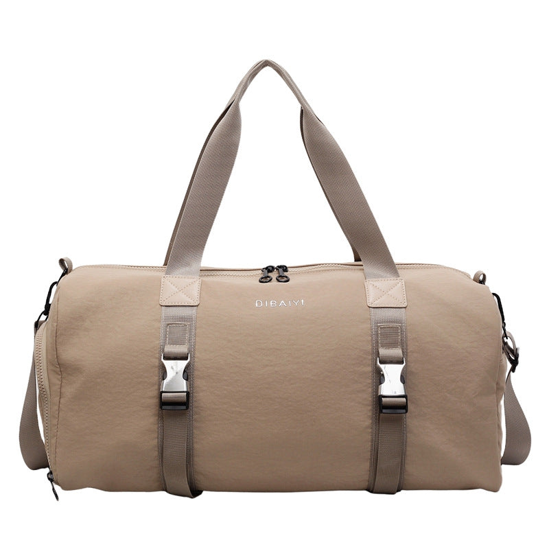 Sporty Duffel Bag with Adjustable Shoulder Strap and Ergonomic Handles Bowlift