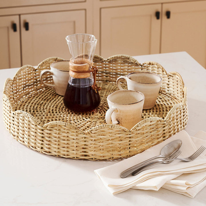 Decorative and functional storage basket Bowlift