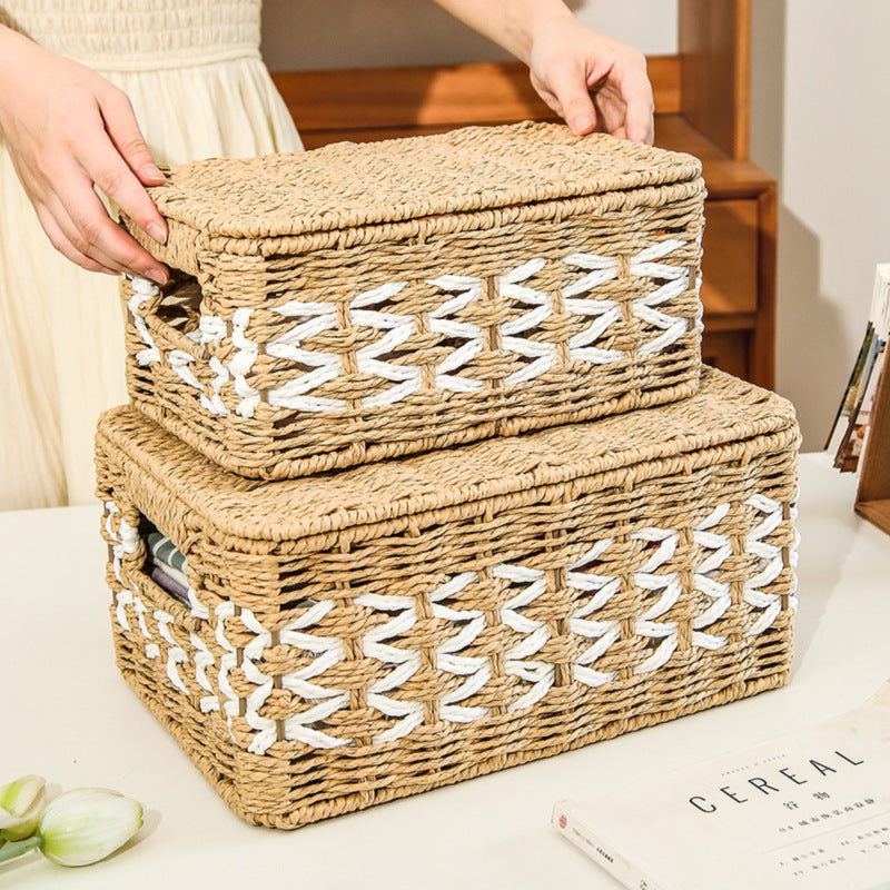Decorative basket made of natural fiber with elegant design Bowlift